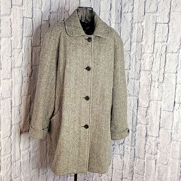 HERRINGBONE Black and Gray Wool Women's Coat Size 16‎ - Picture 1 of 7